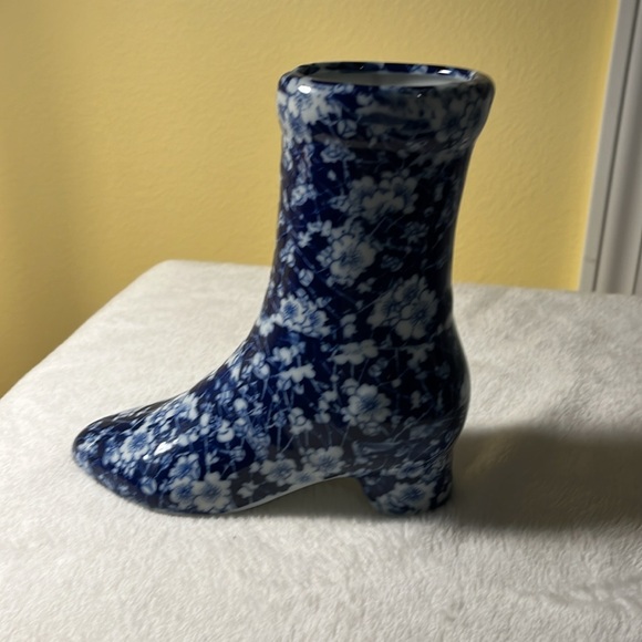 Vase Blue and white shoe boot pointed toe base heel, unmarked calico brand - Picture 2 of 10